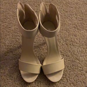 Women’s heels